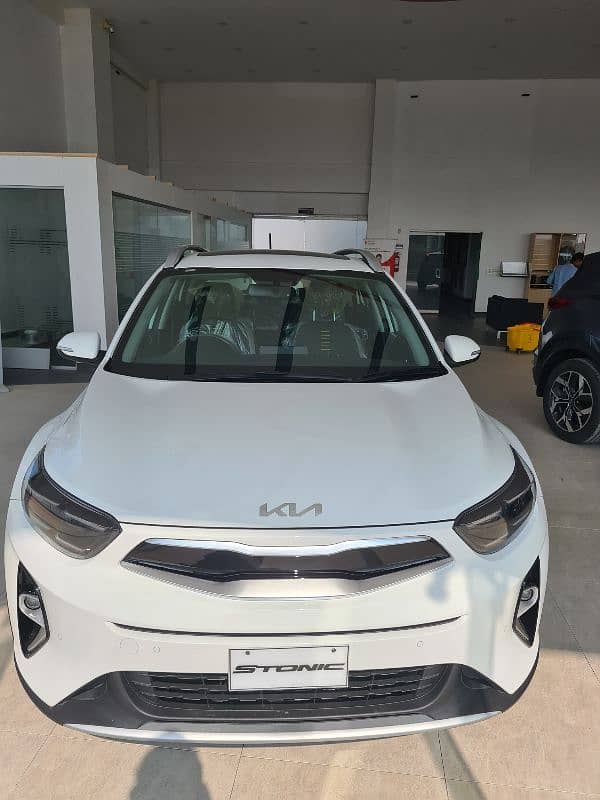 KIA STONIC 2024 1