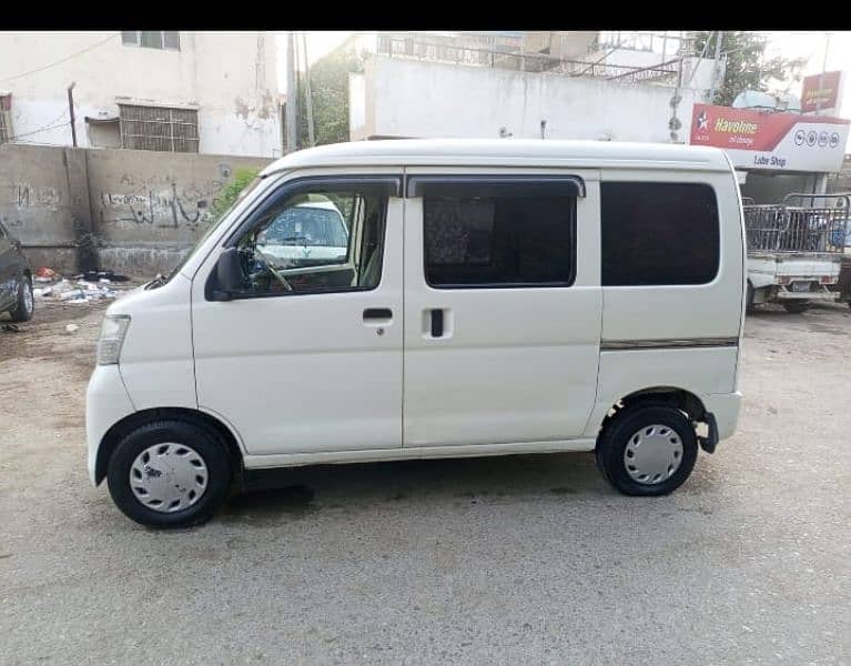 Daihatsu Hijet 2014 6