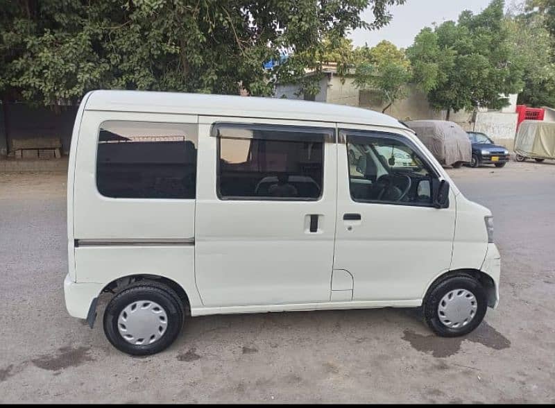 Daihatsu Hijet 2014 8