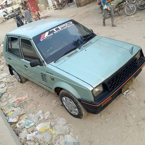 Daihatsu Charade 1984 4