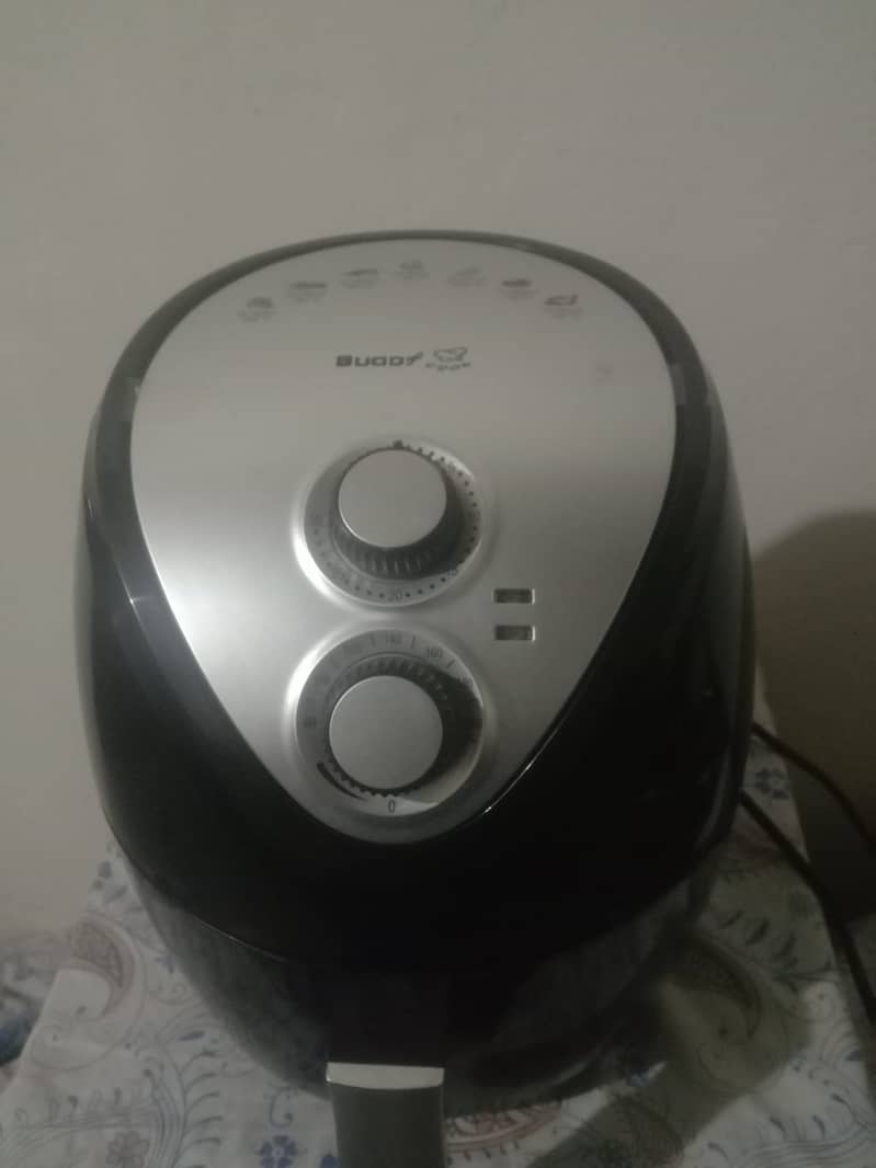 Air fryer for sale/ Airfyer in good condition 1