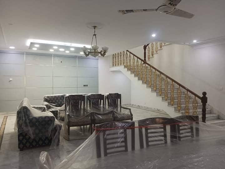 3 Kanal House Situated In Gulberg For rent 3