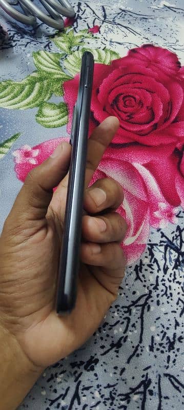 mi note 10 pro. only set 8gb 128gb. . . add read kr lain 4