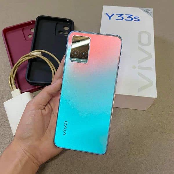 Vivo Y33s 8+4/128 Gb urgent Sale 0