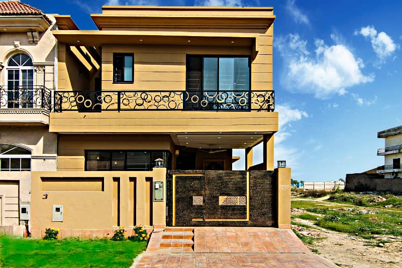 5 Marla incredible House On Top Location For Rent In DHA Phase 3 Lahore 0