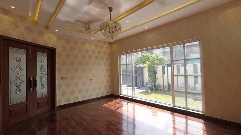 Centrally Located Prime Location House In Formanites Housing Scheme - Block M Is Available For sale 1