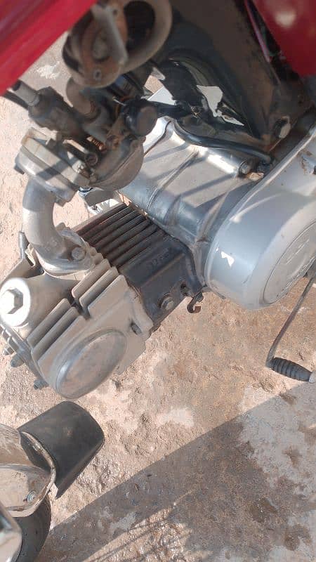 bike saf Condition mn ha engine no repair tyre new battery new 2