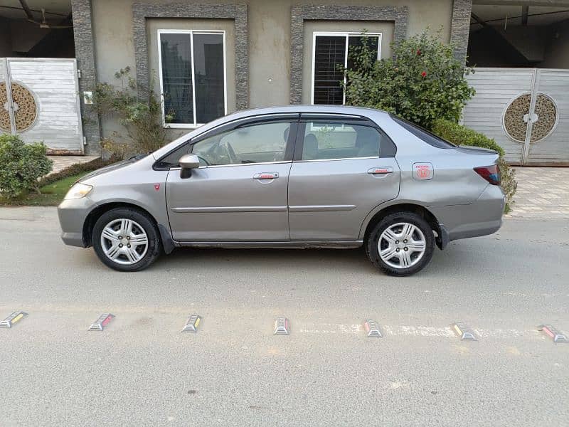 Honda City IDSI 2004 4