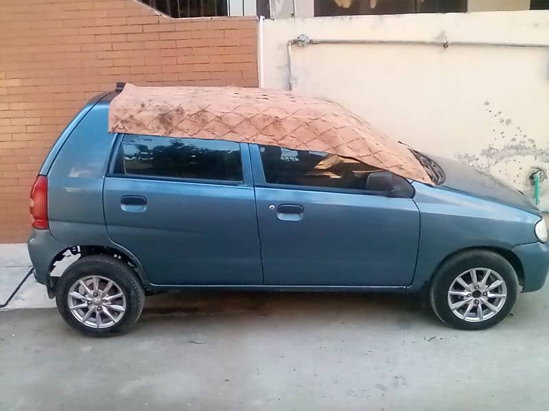 Suzuki Alto 2010 1