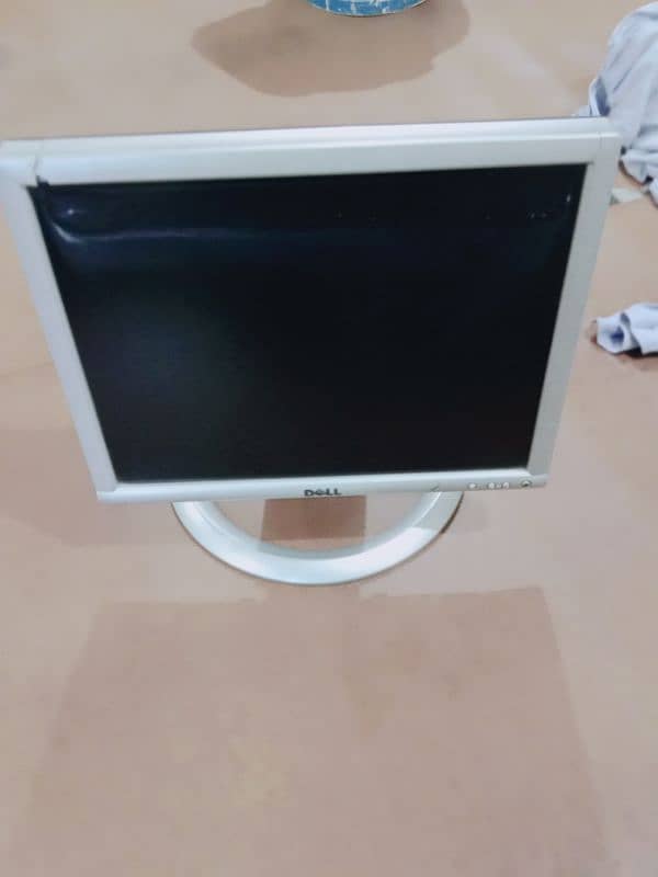 Dell lcd monitor+ TV 3