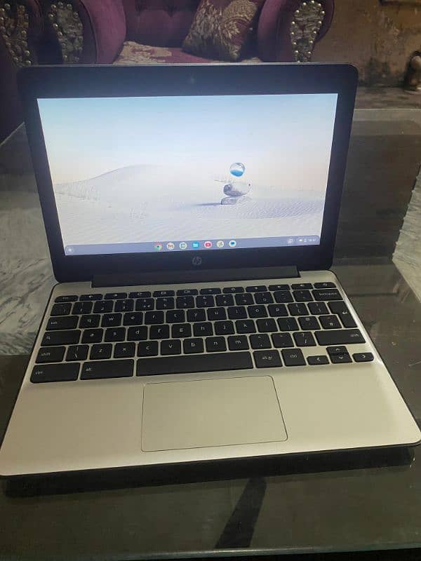 Ellite Chrome book for urgent Sale 0