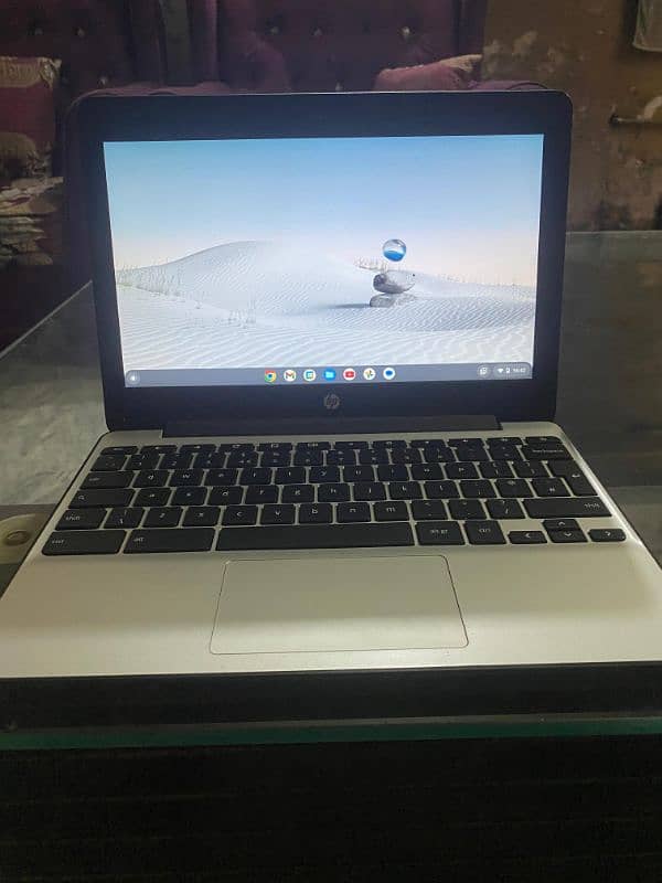 Ellite Chrome book for urgent Sale 2