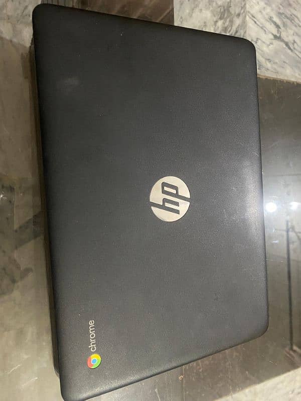 Ellite Chrome book for urgent Sale 3