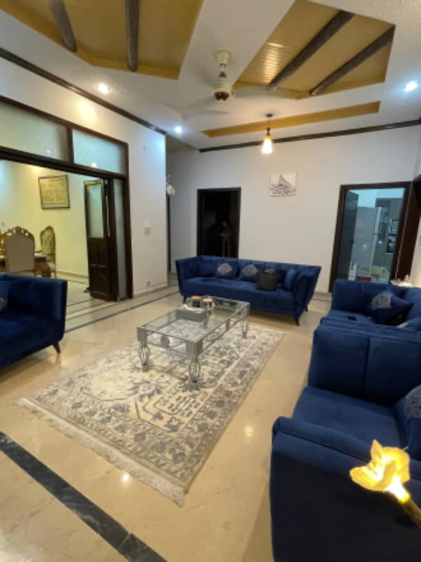 8 Bed 35X70 House For Sale In G-13/4 3