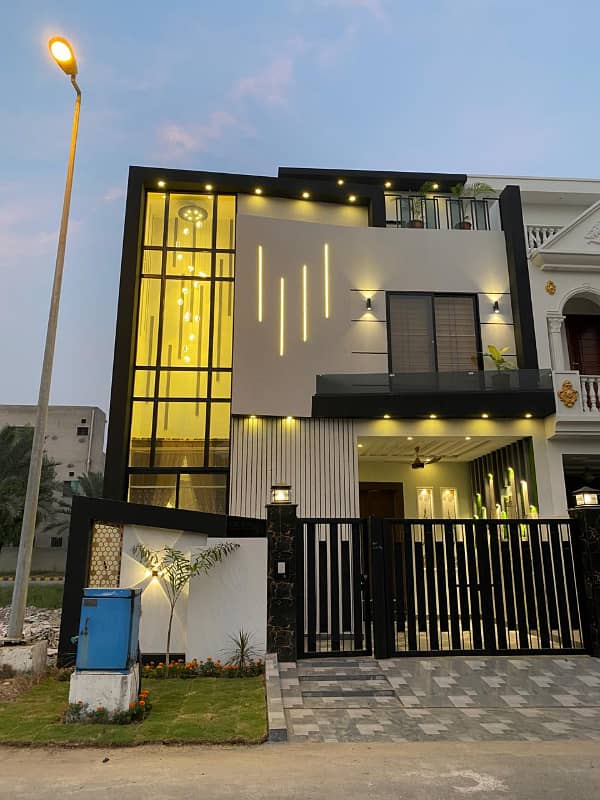 5 MARLA BRAND NEW HOUSE AVAILABLE FOR SALE (AT REASONABLE PRICE) IN CITI HOUSING GUJRANWALA 15