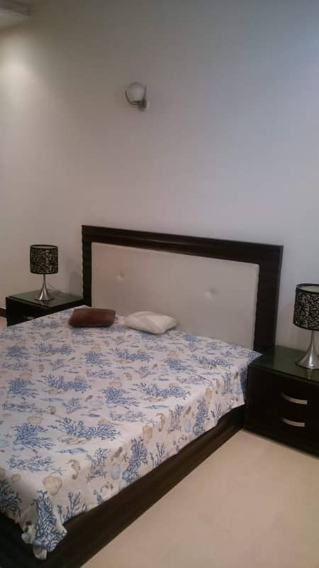 Fully Furnished 1 Bed With Kitchen And Parking Available For Rent 0