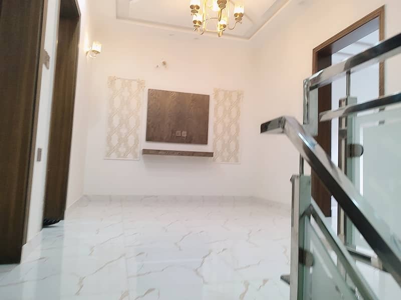 5 Marla Lower Portion For Rent In L Block Johar Town 9