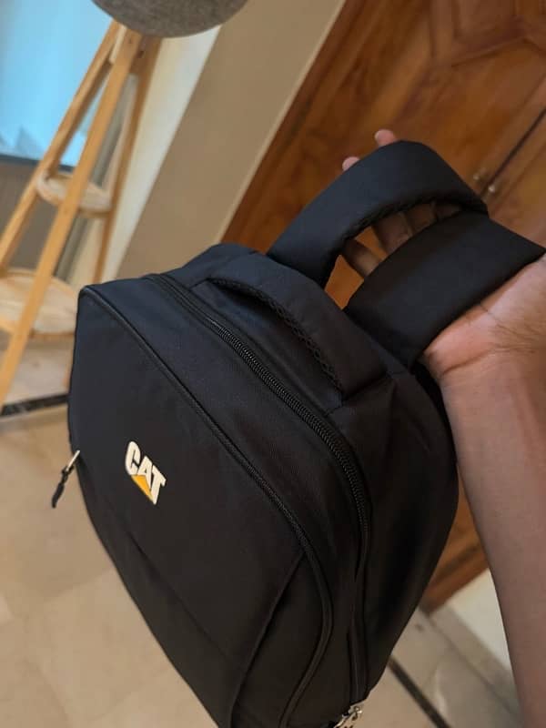 Cat Laptop Bag Like New 7