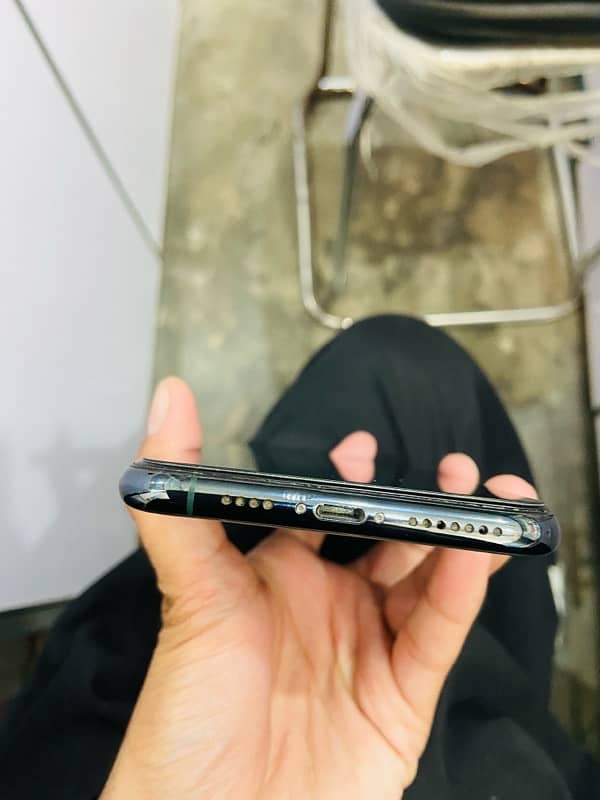 iphone 11pro max 512gb 4