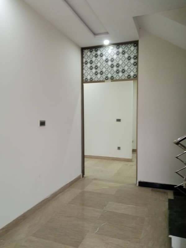 10 MARLA HOUSE FOR RENT IN DHA RAHBAR 11 PHASE 1. GASS AVAILABLE 8