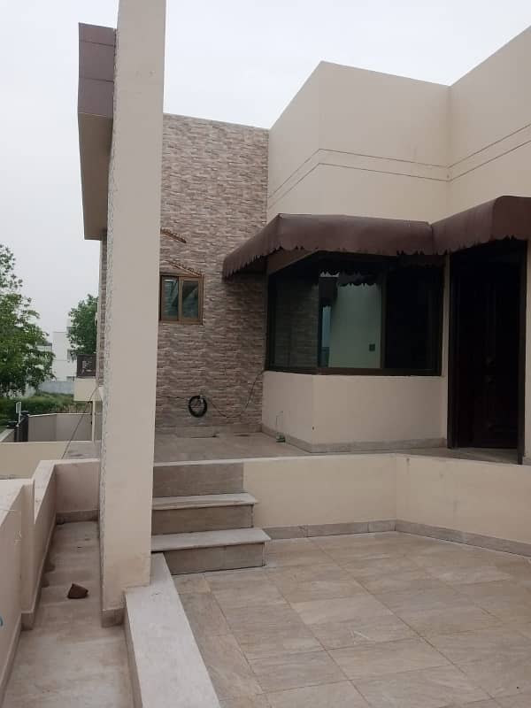 10 MARLA HOUSE FOR RENT IN DHA RAHBAR 11 PHASE 1. GASS AVAILABLE 25