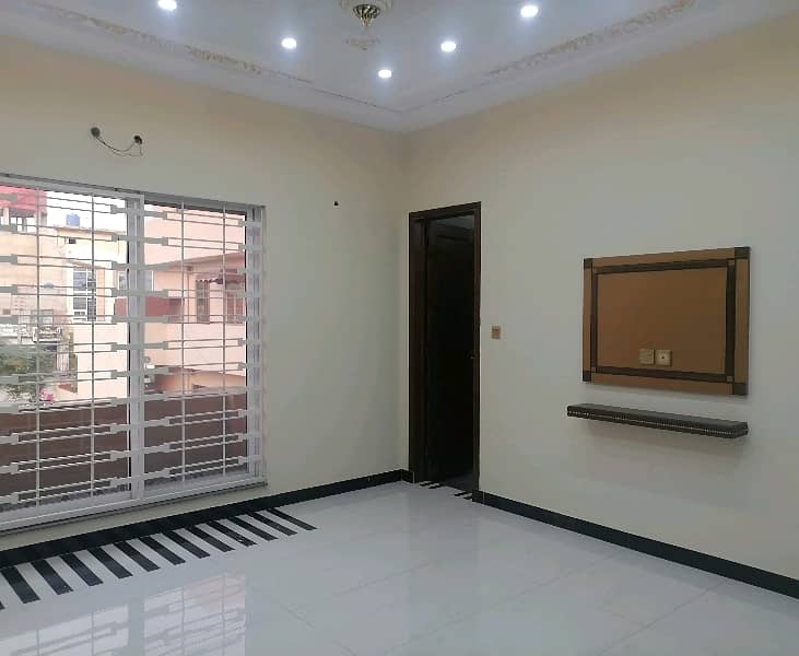 1 Kanal Upper Portion Available For Rent In Johar Town Phase 2, Lahore 0