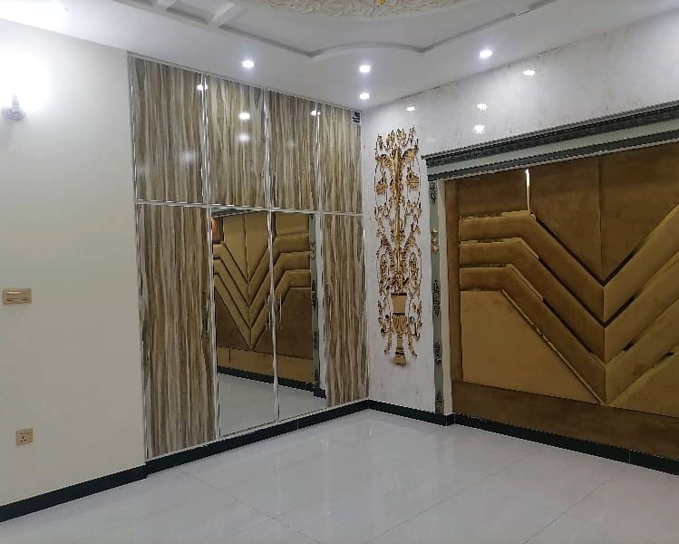 1 Kanal Upper Portion Available For Rent In Johar Town Phase 2, Lahore 1