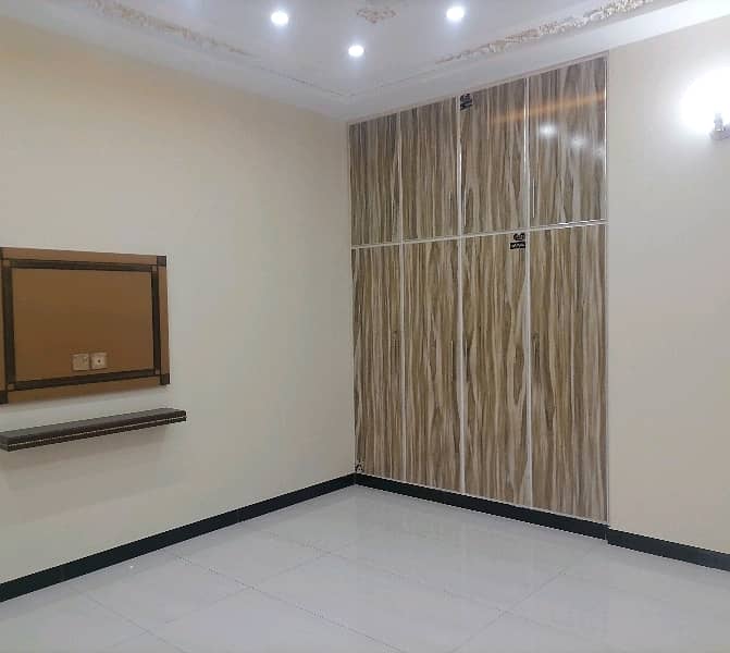 1 Kanal Upper Portion Available For Rent In Johar Town Phase 2, Lahore 4