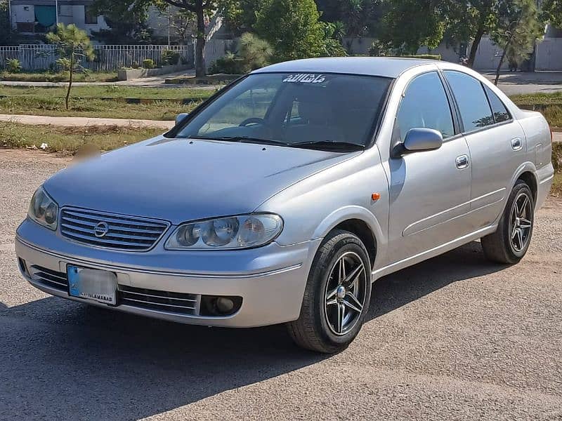 Nissan Sunny 2007 3