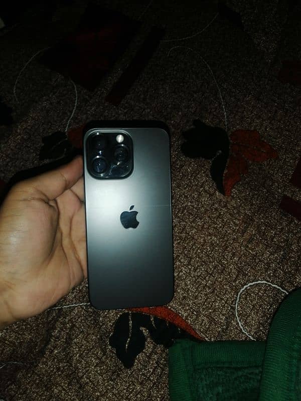 iphone 15 pro maxjv 0