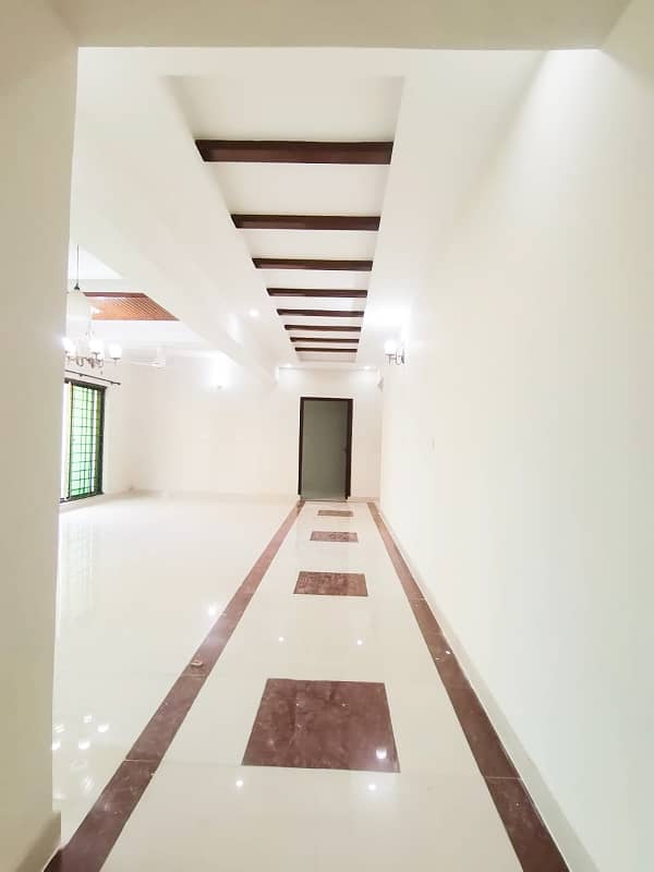 Very Well Maintained 3 Bed Apartment Sector F Askari 10 For Sale 6