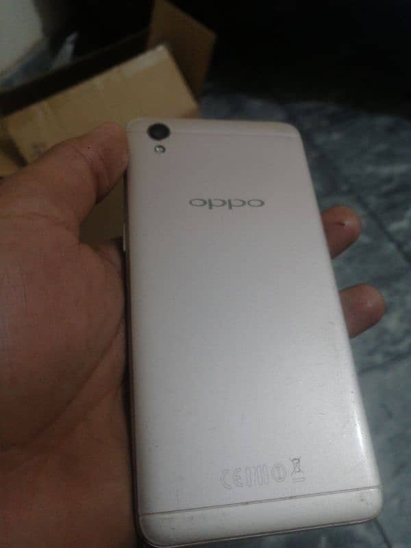 oppo a37 4/64 5