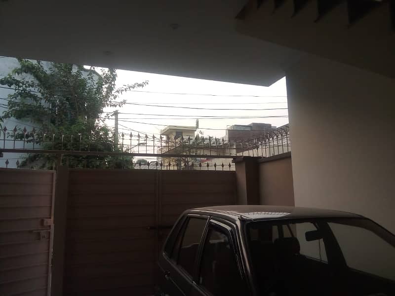 Prime Location Near G1 Market Johar Town 2