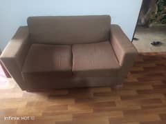 4 seater sofa with one saitti