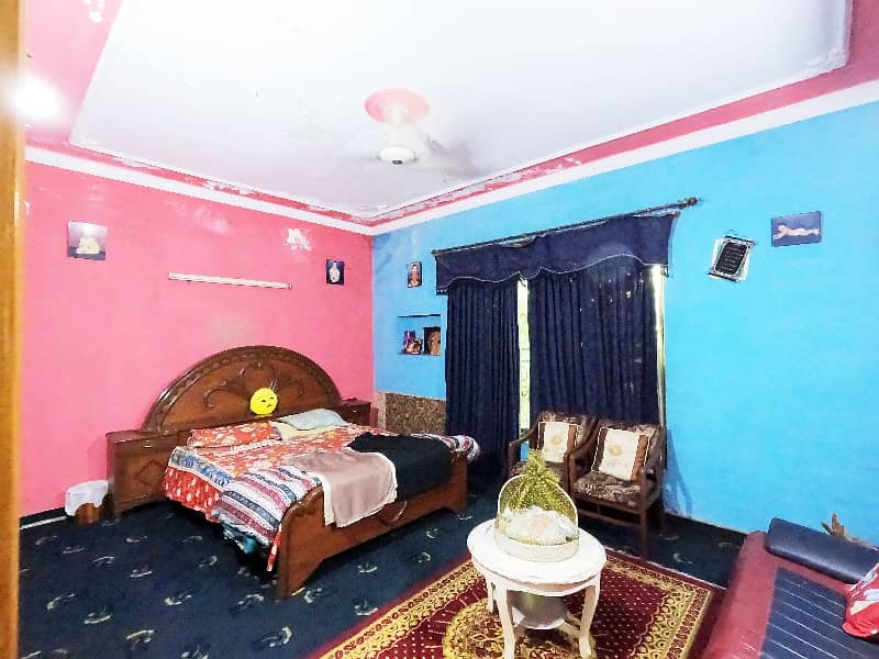 A Great Choice For A Prime Location 12 Marla House Available In Johar Town Phase 1 - Block G1 24