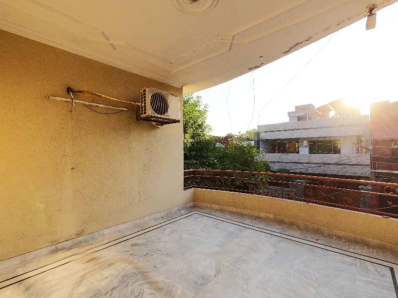 A Great Choice For A Prime Location 12 Marla House Available In Johar Town Phase 1 - Block G1 27