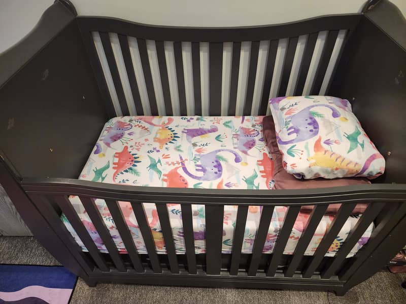 Pure wood Baby Cot (with mattress) 3