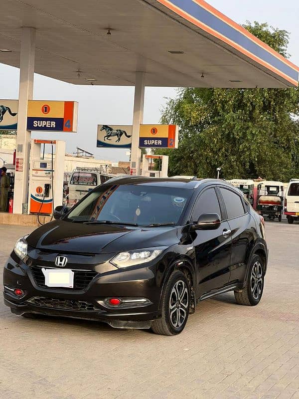 Honda Vezel 2016 3