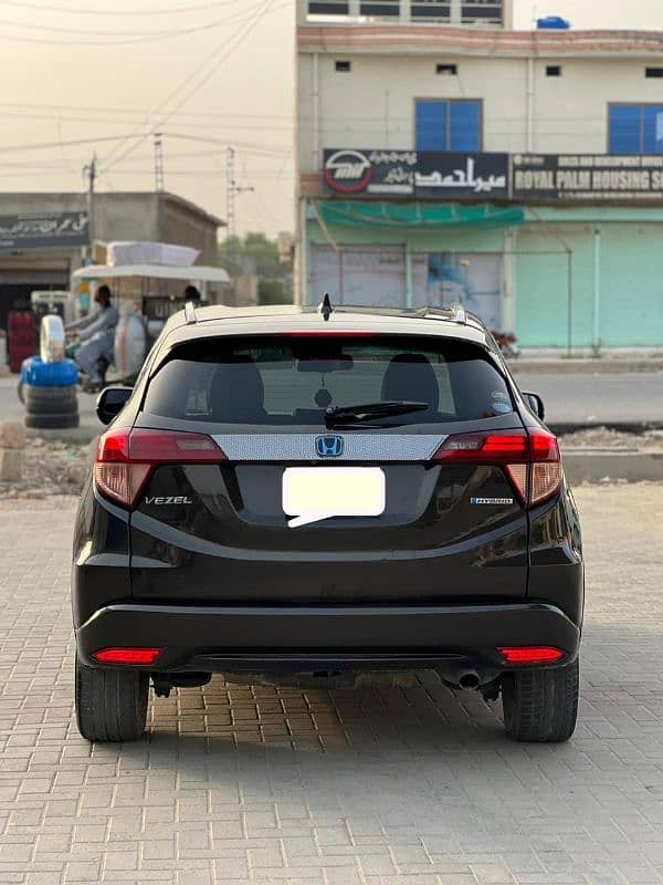 Honda Vezel 2016 7