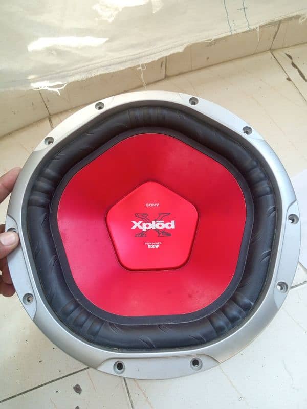 WOOFER 8