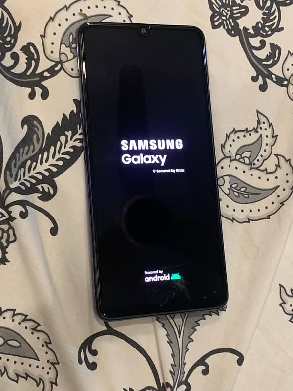 samsung A32 urgent sale only kit 2