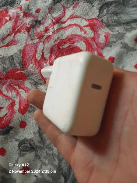 apple type C adapter 29w 1