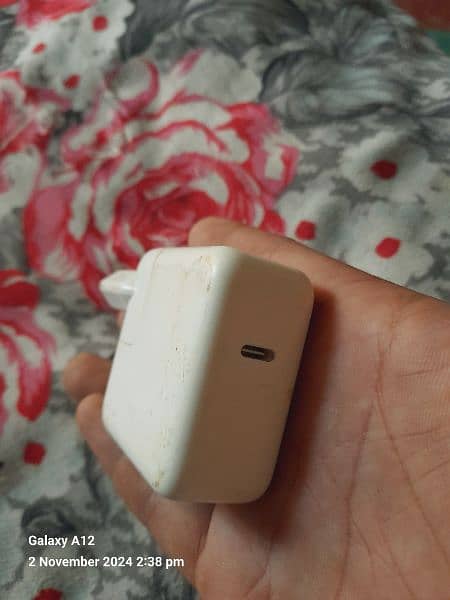 apple type C adapter 29w 2