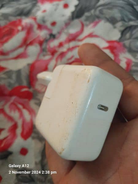 apple type C adapter 29w 4