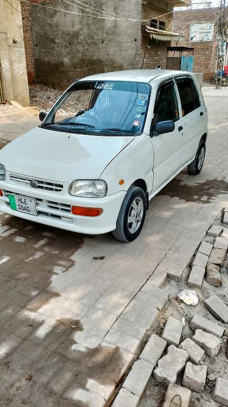 Daihatsu Cuore 2004 1