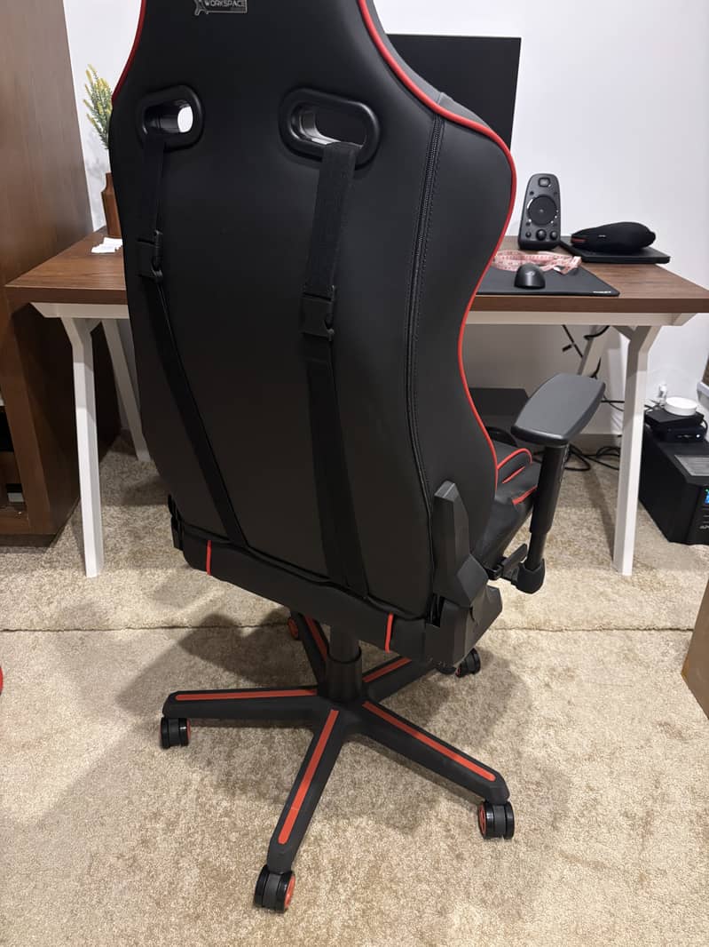 Computer gaming chair 1