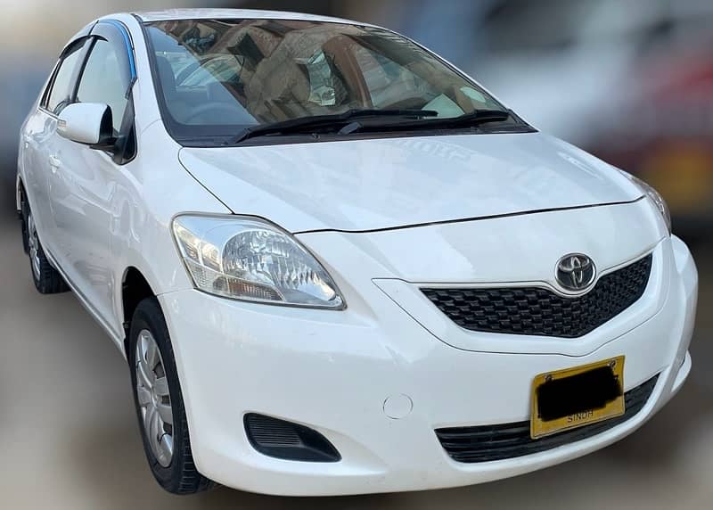 Toyota Belta 2010 1