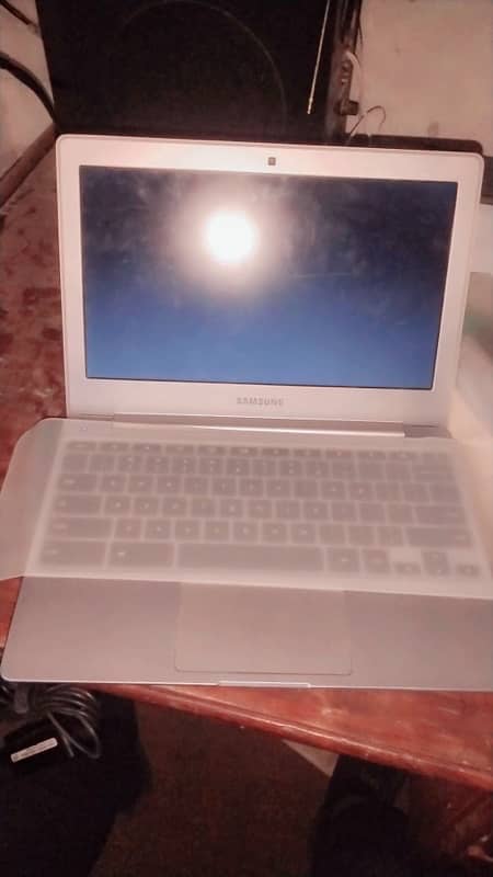 Laptop Chromebook Sumsung 500c 0