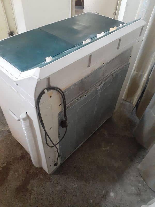 Haier washing machine and dryer (HWM 120-BS) 11