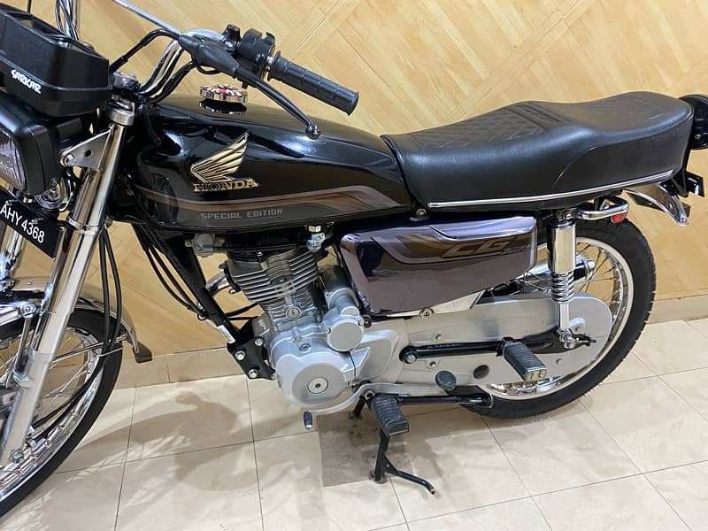 HONDA CG125,s Special Edition 2020 1